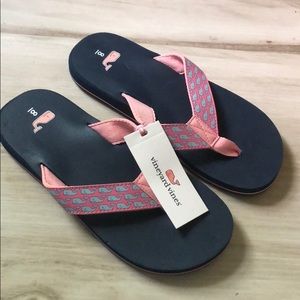 NWT Vineyard Vines Flip Flops